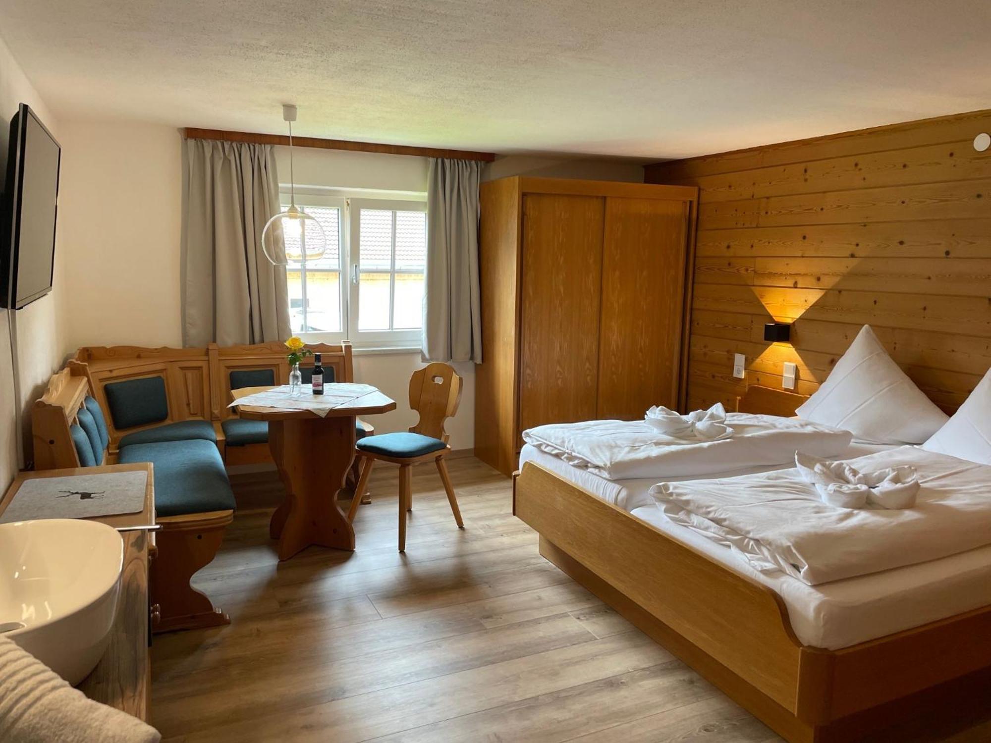 Gaestehaus Holl Schattwald Dış mekan fotoğraf